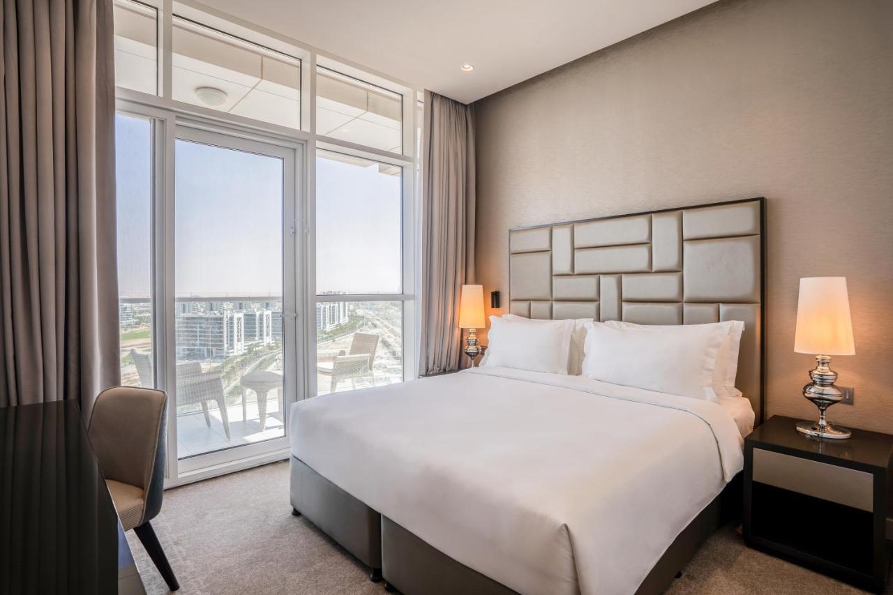 Radisson Dubai Damac Hills Hotel ภายนอก รูปภาพ