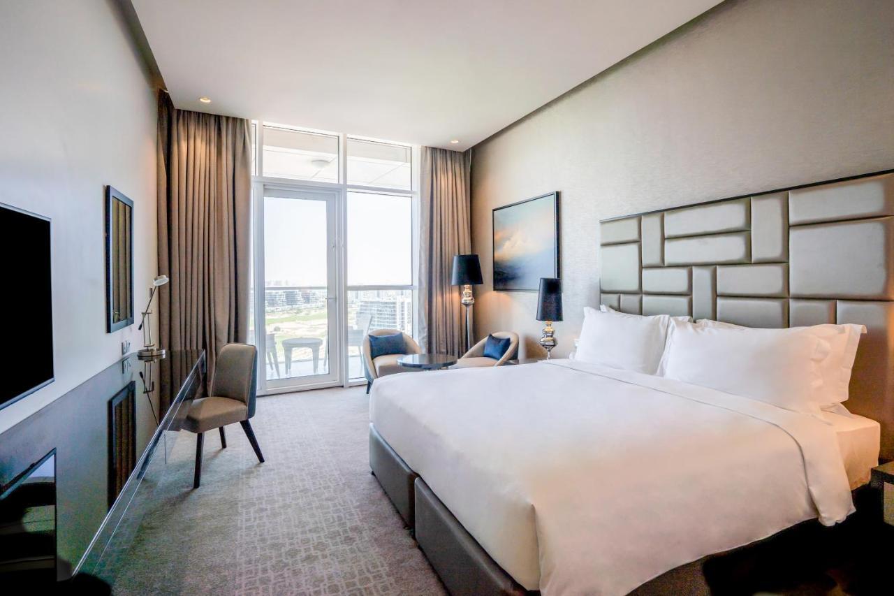 Radisson Dubai Damac Hills Hotel ภายนอก รูปภาพ
